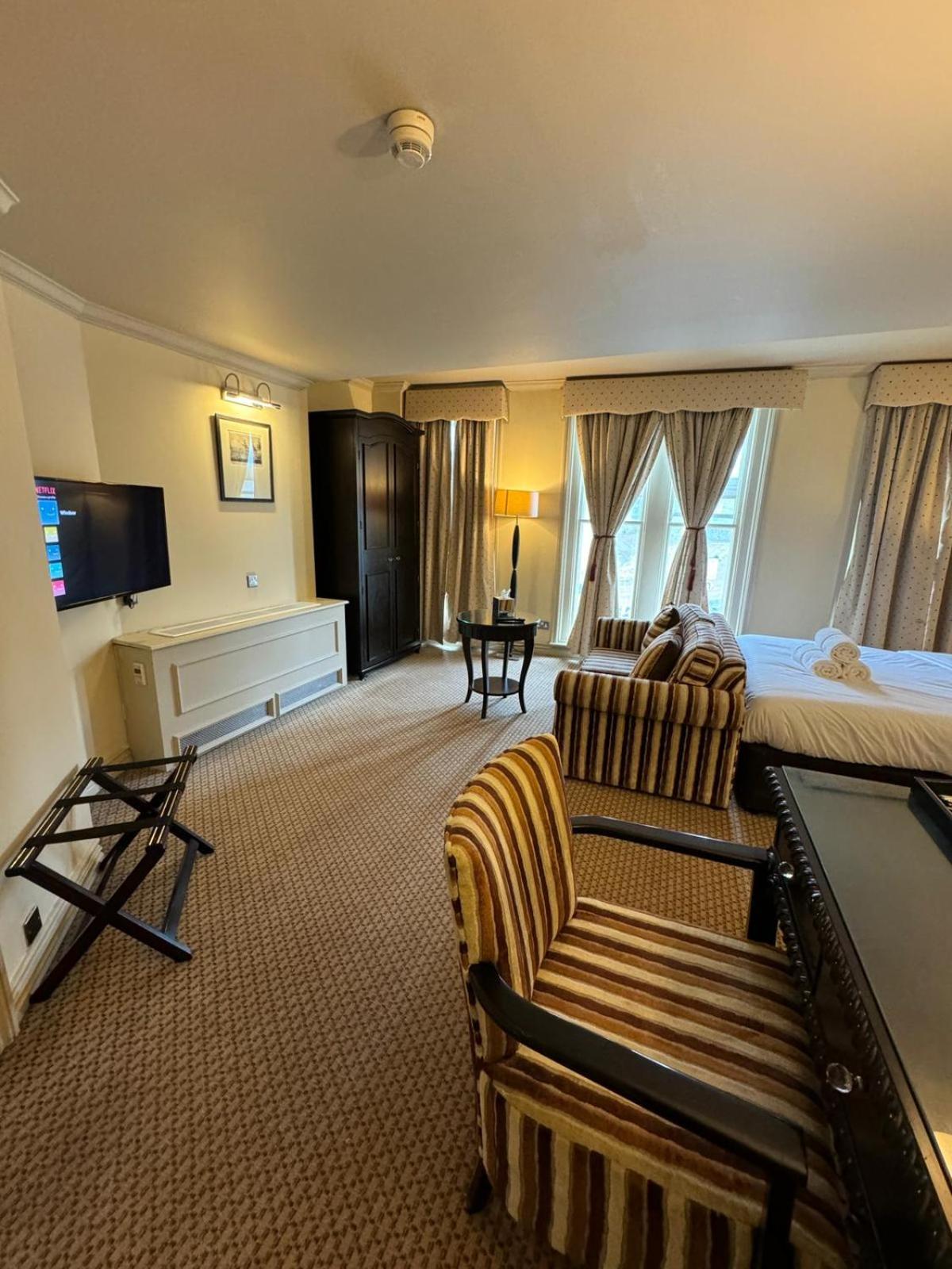 H & G Hotel Opposite Windsor Castle 外观 照片