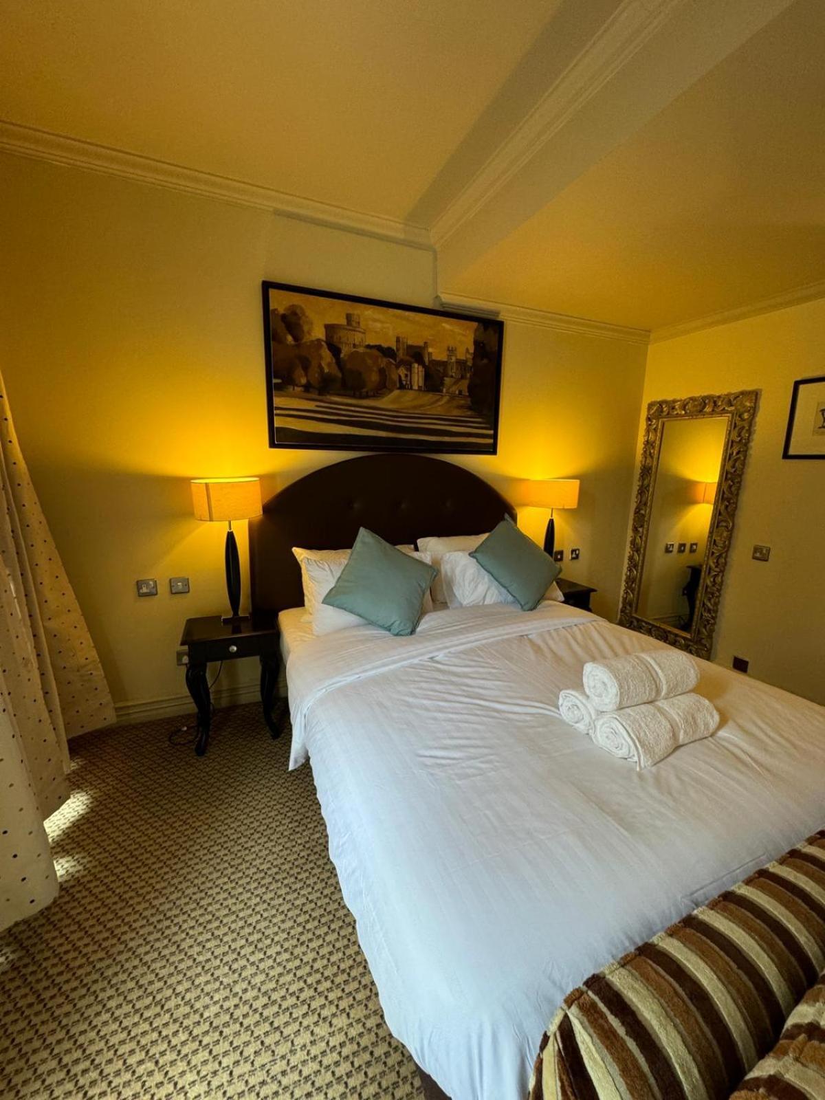 H & G Hotel Opposite Windsor Castle 外观 照片
